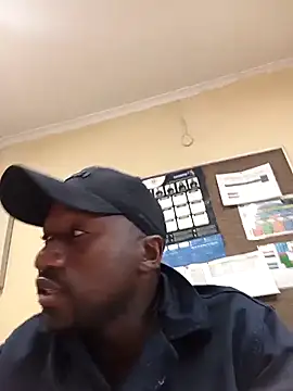 Snapshot of Thasdwn23 chatting on November 25, 2025, 2:28 pm Thasdwn23 online show from November 25, 2025, 2:28 pm