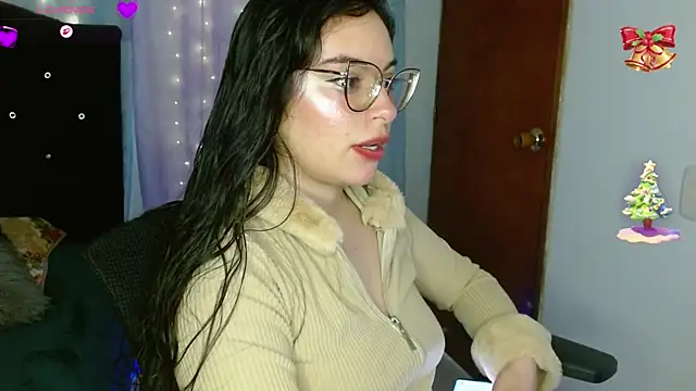 Camila Ord online show from December 15, 2025, 9:08 pm