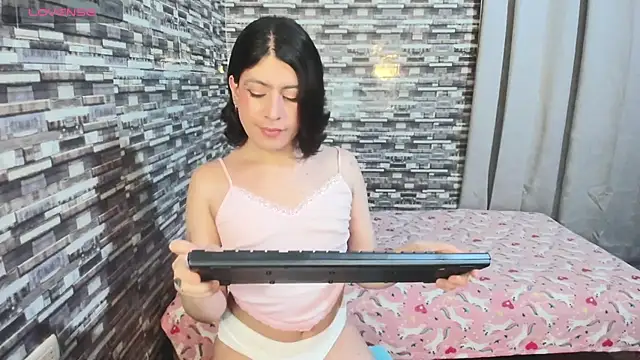 Snapshot of xxxEmmaxx chatting on January 6, 2026, 3:10 am xxxEmmaxx online show from January 6, 2026, 3:10 am