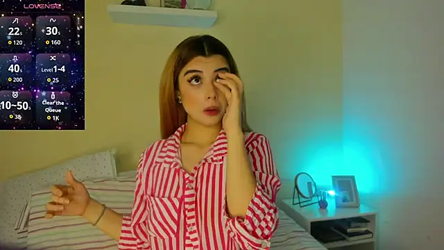 Snapshot of Katty__Rousse chatting on October 30, 2025, 10:54 pm Katty  Rousse online show from October 30, 2025, 10:54 pm