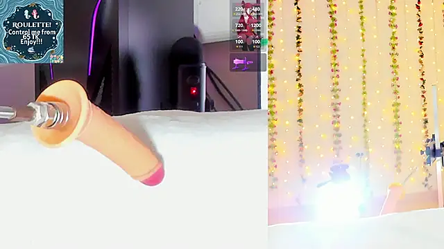 Snapshot of Kitty__Rose__ chatting on April 29, 2026, 10:08 am Kitty Rose online show from April 29, 2026, 10:08 am