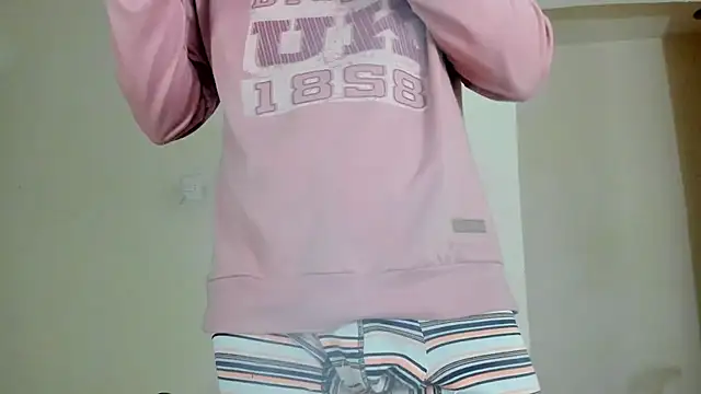 HELLSTAR online show from November 4, 2025, 7:51 am