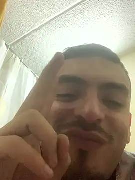 malek xarx  online show from November 19, 2025, 1:49 am