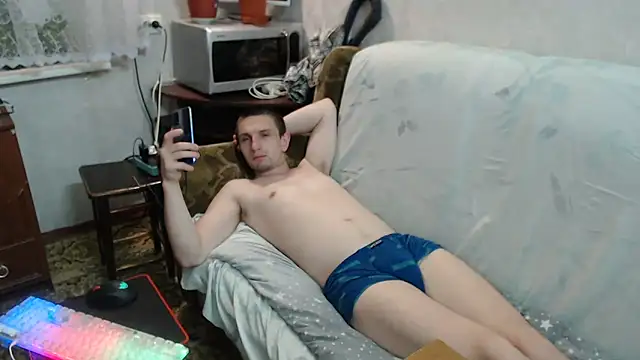 Alexilon online show from March 27, 2026, 9:03 pm