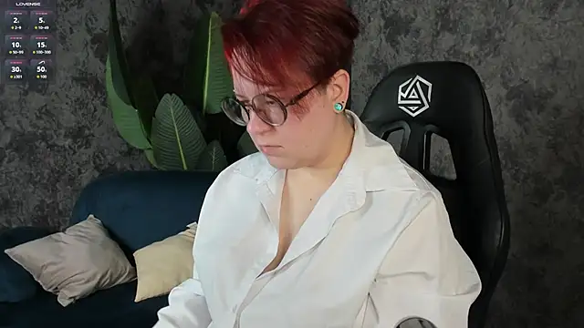 Michelle Wilsson online show from November 7, 2025, 8:03 am