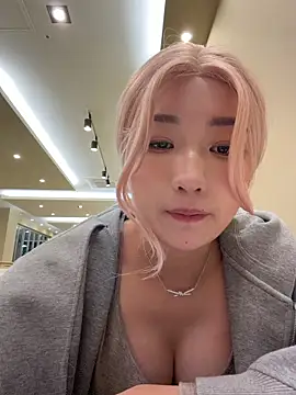 winter11 online show from January 18, 2026, 12:31 pm