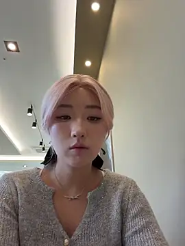 winter11 online show from February 7, 2026, 11:52 pm