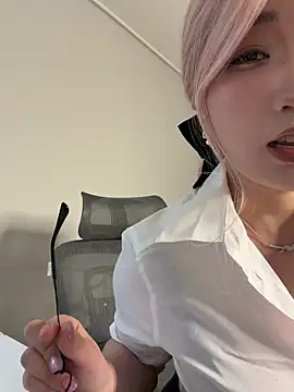 winter11 online show from March 16, 2026, 1:15 pm