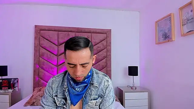 Lushian  online show from September 10, 2025, 2:28 pm