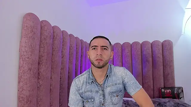 Lushian  online show from April 7, 2026, 3:56 pm