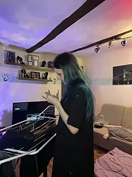 Seductively4 20 online show from February 8, 2026, 6:00 pm