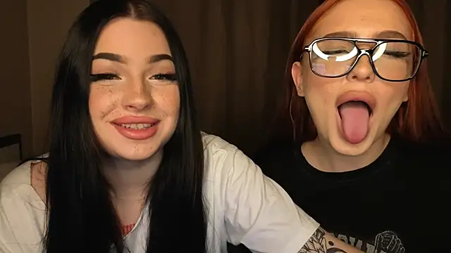 honey     bunny online show from November 19, 2025, 4:40 pm