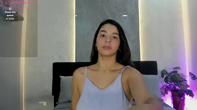 bianca vega  online show from July 15, 2026, 11:26 am
