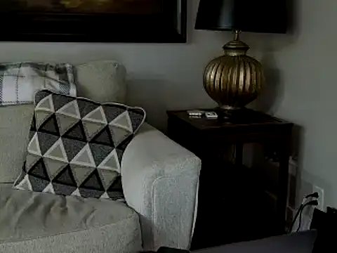 JulieHolliday online show from October 15, 2025, 11:16 pm