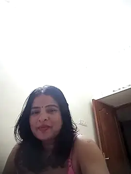 Snapshot of srimasrima chatting on September 19, 2025, 10:49 am srimasrima online show from September 19, 2025, 10:49 am