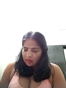 Snapshot of srimasrima chatting on September 23, 2025, 7:11 am srimasrima online show from September 23, 2025, 7:11 am