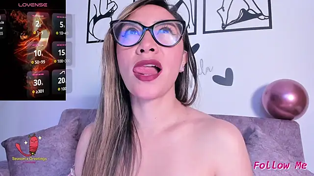 Snapshot of TilaTequila_15 chatting on October 3, 2025, 1:30 pm TilaTequila 15 online show from October 3, 2025, 1:30 pm