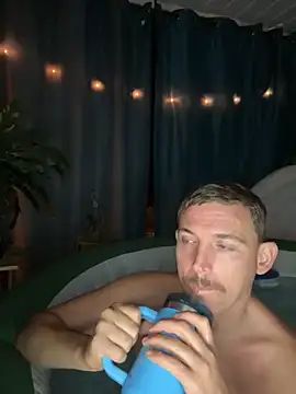 Snapshot of Integrityofsin chatting on September 18, 2025, 6:15 am Integrityofsin online show from September 18, 2025, 6:15 am