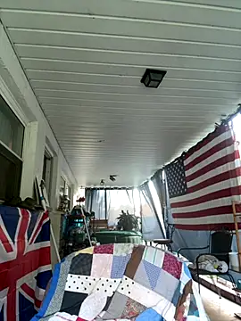 Snapshot of Integrityofsin chatting on October 15, 2025, 10:10 pm Integrityofsin online show from October 15, 2025, 10:10 pm