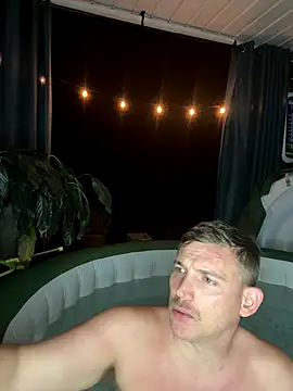 Snapshot of Integrityofsin chatting on October 18, 2025, 2:03 am Integrityofsin online show from October 18, 2025, 2:03 am