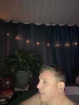 Snapshot of Integrityofsin chatting on April 11, 2026, 4:17 am Integrityofsin online show from April 11, 2026, 4:17 am