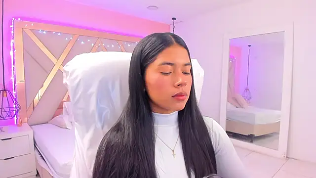 samantaa shy online show from March 4, 2026, 10:27 pm