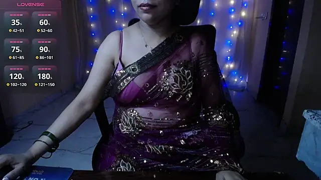 Snapshot of Divvya_ chatting on July 1, 2026, 7:02 pm Divvya online show from July 1, 2026, 7:02 pm