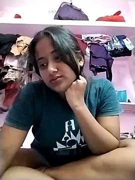 Snapshot of Fun__with__Prity chatting on October 11, 2025, 5:44 pm Fun  with  Prity online show from October 11, 2025, 5:44 pm