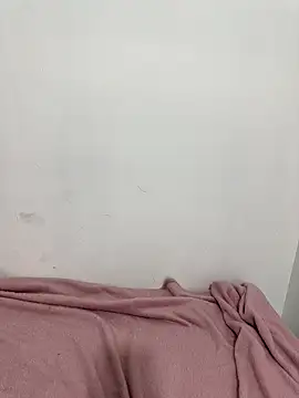 YourSlutBoySl online show from January 7, 2026, 5:43 am