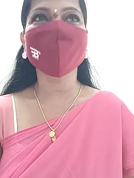 Snapshot of shivani27 chatting on November 11, 2025, 12:49 pm shivani27 online show from November 11, 2025, 12:49 pm