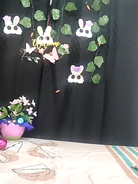 AntonelaMorriz online show from April 6, 2026, 8:48 am