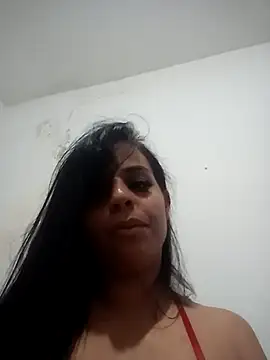 Snapshot of Carolzinha150 chatting on June 22, 2026, 3:36 am Carolzinha150 online show from June 22, 2026, 3:36 am