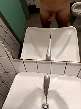 losteccafisso online show from February 16, 2026, 12:56 pm