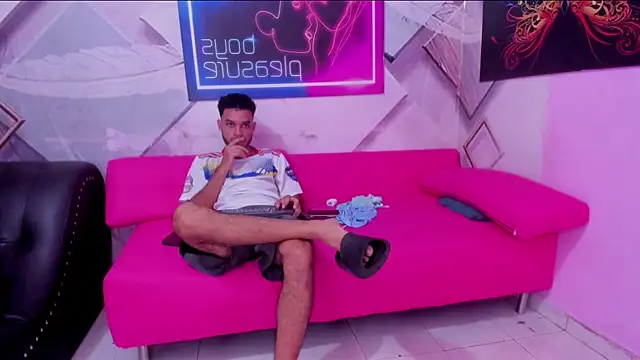 rhabena boysex online show from February 28, 2026, 1:39 am