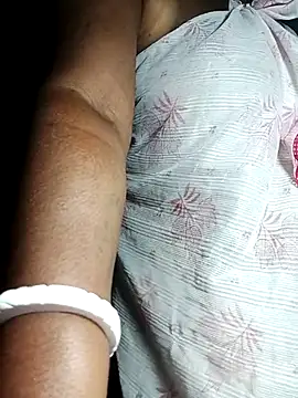 Snapshot of Nude-Priya2 chatting on September 28, 2025, 10:31 am Nude-Priya2 online show from September 28, 2025, 10:31 am