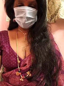 Snapshot of sana-99 chatting on February 5, 2026, 4:44 pm sana-99 online show from February 5, 2026, 4:44 pm