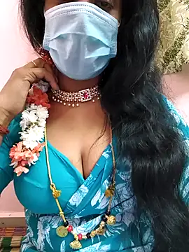 Snapshot of sana-99 chatting on February 9, 2026, 2:04 am sana-99 online show from February 9, 2026, 2:04 am