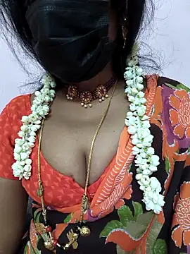 Snapshot of sana-99 chatting on March 3, 2026, 4:57 pm sana-99 online show from March 3, 2026, 4:57 pm