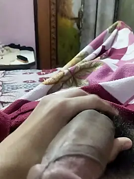 saneer69tew online show from March 11, 2026, 4:51 am