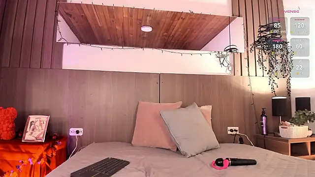 Violet carson online show from February 16, 2026, 1:29 pm