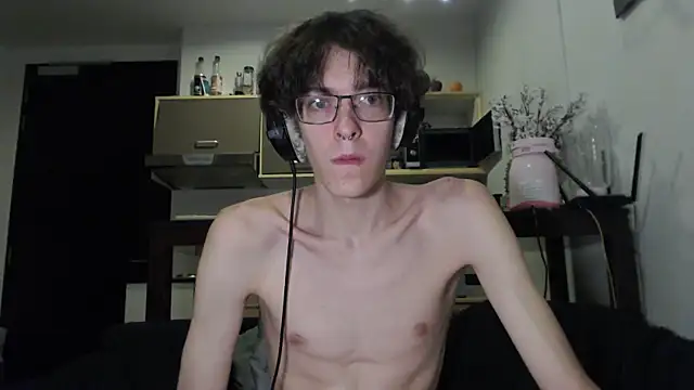 LovesomeCookie online show from October 8, 2025, 12:47 pm