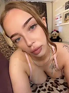Snapshot of Hannah_xBaby chatting on June 22, 2026, 10:56 am Hannah xBaby online show from June 22, 2026, 10:56 am