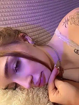 Snapshot of Hannah_xBaby chatting on July 5, 2026, 12:56 pm Hannah xBaby online show from July 5, 2026, 12:56 pm