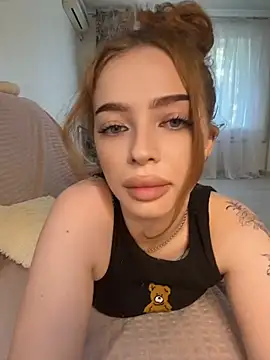 Snapshot of Hannah_xBaby chatting on July 8, 2026, 8:08 am Hannah xBaby online show from July 8, 2026, 8:08 am