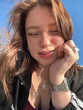 lucy-joy online show from March 14, 2026, 11:26 am