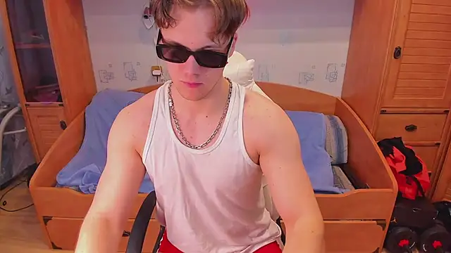 Dexter Bennett online show from May 19, 2026, 1:17 pm