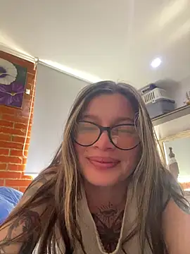 Snapshot of KoraSweett chatting on February 7, 2026, 6:55 pm KoraSweett online show from February 7, 2026, 6:55 pm