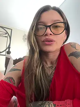 Snapshot of KoraSweett chatting on February 9, 2026, 8:24 pm KoraSweett online show from February 9, 2026, 8:24 pm