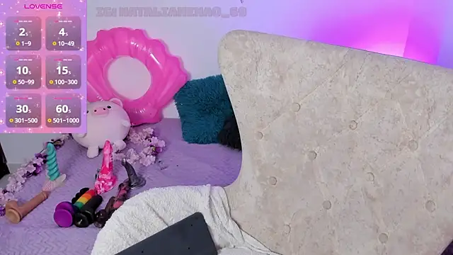 Nataliahenao69 online show from January 10, 2026, 11:09 pm