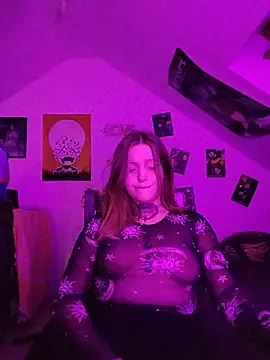 Snapshot of Amatrice_X chatting on June 30, 2026, 9:49 pm Amatrice X online show from June 30, 2026, 9:49 pm